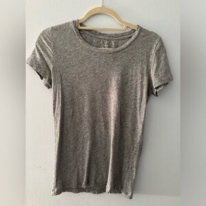 J Crew T Shirt (Size S)